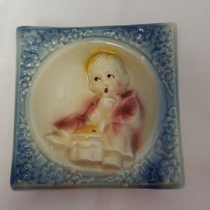 Vintage Shawnee Little Jack Horner wall pocket